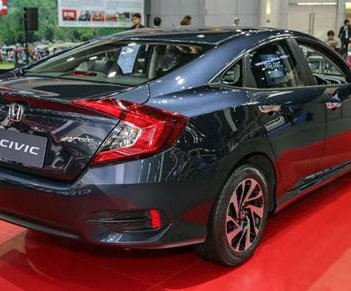 Honda Civic E 2018 - Bán Civic 1.8E tháng mưa ngâu khuyến mãi sâu