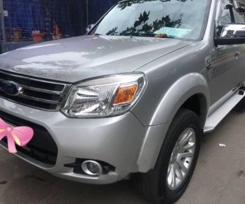 Ford Everest 4x2 MT   2015 - Bán ô tô Ford Everest 4x2 MT 2015, màu bạc, giá chỉ 709 triệu