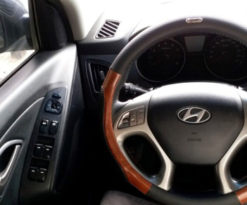 Hyundai Tucson 4WD 2011 - Bán em Tucson 2011 nhập khẩu, số tự động