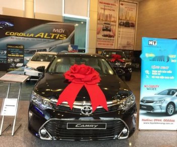 Toyota Camry  2.0E   2018 - Cần bán Toyota Camry 2.0E đời 2018, màu đen