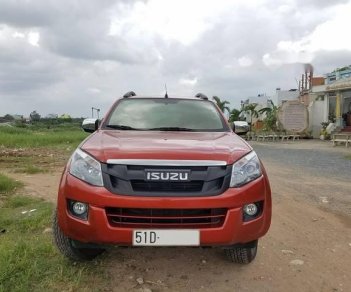 Isuzu Dmax LS 4x4 MT, 2.5L  2017 - Bán Isuzu Dmax LS 4x4 MT, 2.5L đời 2017, màu đỏ như mới, giá 592tr