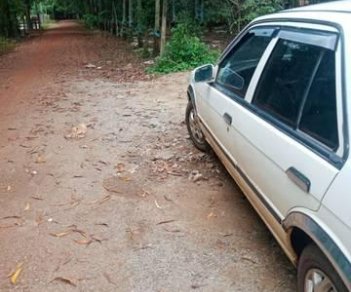 Nissan Bluebird   1988 - Bán ô tô Nissan Bluebird năm 1988, màu trắng