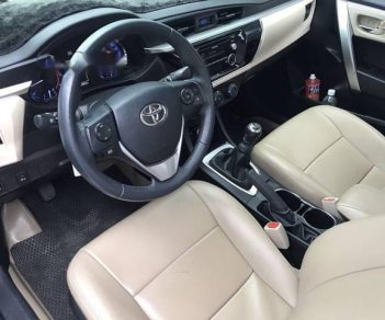 Toyota Corolla altis   2016 - Cần bán gấp Toyota Corolla altis sản xuất 2016, màu bạc