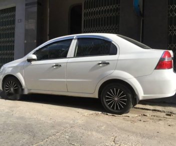 Daewoo Gentra   2011 - Cần bán xe Daewoo Gentra năm 2011, màu trắng còn mới, 215 triệu