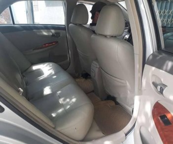 Toyota Corolla altis  G MT 2010 - Cần bán xe Toyota Corolla Altis 2010, màu bạc, giá chỉ 438 triệu