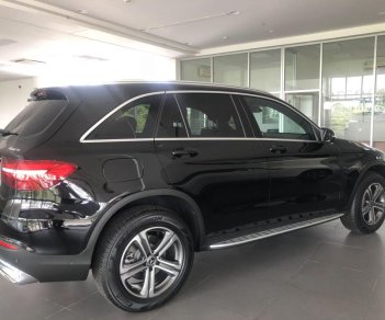 Mercedes-Benz GLC-Class GLC250 2018 - Cần bán xe Mercedes GLC250 2018 có giá hỗ trợ tháng 7 âm lịch