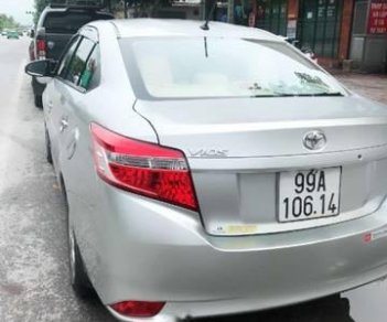 Toyota Vios   2015 - Bán Toyota Vios năm 2015, màu bạc số sàn 