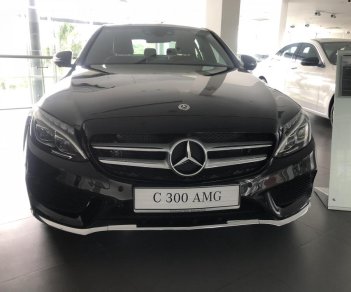 Mercedes-Benz C class C300 AMG 2018 - Cần bán xe Mercedes C300 AMG 2018, gía hỗ trợ tháng 7 âm