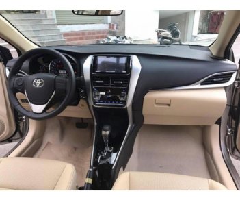 Toyota Vios 1.5G CVT 2018 - Bán Toyota Vios 1.5G CVT 2018, màu ghi vàng