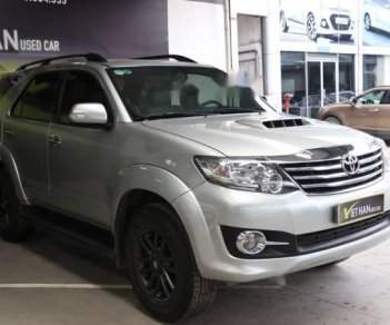 Toyota Fortuner G 2.5MT   2016 - Bán xe Toyota Fortuner G 2.5MT năm 2016, màu bạc, giá 906tr