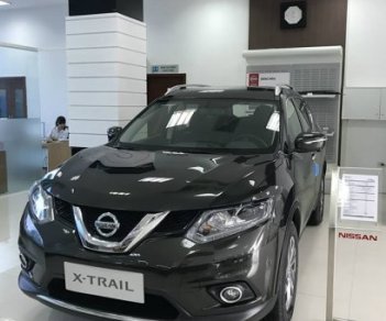 Nissan X trail SV 2018 - Bán ô tô Nissan X trail SV năm 2018, màu đen