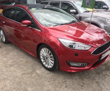 Ford Focus Sport+ 1.5 AT Ecoboost  2016 - Bán Ford Focus Sport+ 1.5 AT Ecoboost Hatchback sản xuất năm 2016, màu đỏ