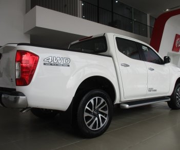 Nissan Navara SL 2018 - Bán xe Nissan Navara SL đời 2018, màu trắng, xe nhập, giá chỉ 710 triệu