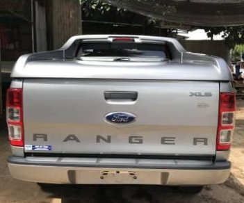 Ford Ranger  XLS 2015 - Bán xe Ford Ranger sản xuất năm 2015, màu bạc như mới