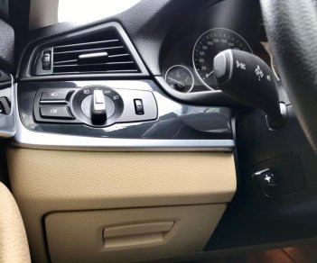 BMW 5 Series 520i 2012 - Bán ô tô BMW 5 Series 520i sản xuất 2012, xe nhập form mới