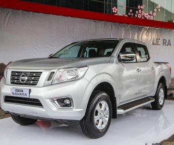 Nissan Navara E 2018 - Bán ô tô Nissan Navara E sản xuất 2018, màu bạc, xe nhập, giá tốt