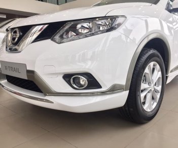 Nissan X trail LE 2018 - Bán xe Nissan X trail LE sản xuất năm 2018, màu trắng