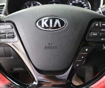 Kia Cerato 1.6MT 2016 - Bán ô tô Kia Cerato 1.6MT đời 2016, màu đen