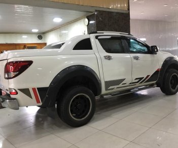 Mazda BT 50 2.2L 4x4MT 2017 - Bán Mazda BT 50 2.2 4x4 2017, màu trắng, nhập khẩu, 575tr