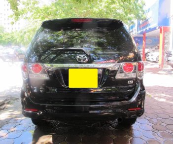 Toyota Fortuner 2.7V (4x2) 2016 - Bán ô tô Toyota Fortuner 2.7V (4x2) đời 2016, màu đen, 925 triệu