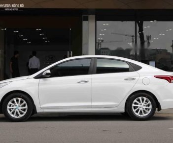 Hyundai Accent 1.4 AT 2018 - Bán Hyundai Accent AT đời 2018, màu trắng