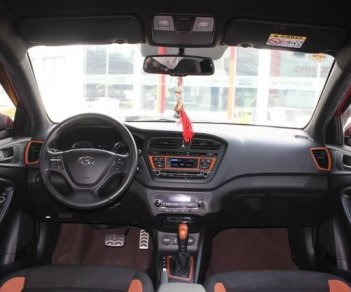 Hyundai i20 Active AT  2015 - Cần bán xe Hyundai i20 Active AT năm sản xuất 2015, màu đỏ