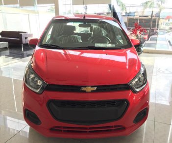 Chevrolet Spark LS 2018 - Bán ô tô Chevrolet Spark LS đời 2018 - mua ô tô chỉ với 60tr - rẻ như xe máy, mua ngay kẻo lỡ