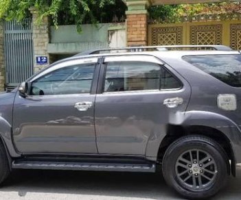 Toyota Fortuner 2.5G 2016 - Cần bán Toyota Fortuner 2.5G 2016, màu xám số sàn