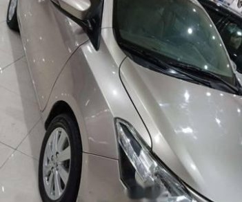 Toyota Vios E 2016 - Cần bán lại xe Toyota Vios E sản xuất 2016, màu bạc số sàn, giá tốt