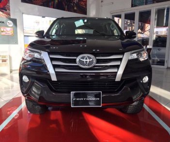 Toyota Fortuner 2.4G 2018 - Cần bán xe Toyota Fortuner 2.4G nhập khẩu, xe giao ngay - Hỗ trợ trả góp lên tới 90% - LH: 0912493498