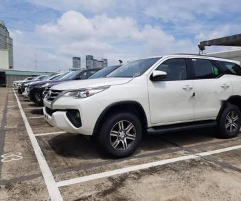 Toyota Fortuner 2.4G 4x2 MT 2018 - Bán xe Toyota Fortuner năm sản xuất 2018, số sàn, giao ngay trong ngày