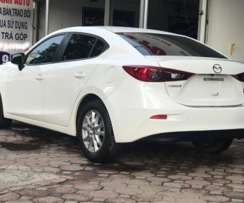 Mazda 3   1.5AT 2016 - Bán xe Mazda 3 1.5 AT 2016, màu trắng