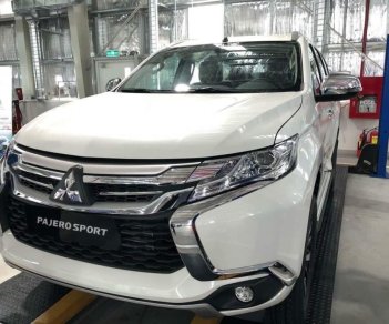 Mitsubishi Pajero Sport 4x2 D.AT 2018 - [TP. Hồ Chí Minh] bán Mitsubishi Pajero Sport Diesel 4x2 AT 2018, giá tốt, hỗ trợ cho vay 80% xe