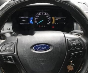 Ford Ranger  Wildtrack 3.2  2018 - Bán Ford Ranger Wildtrack 3.2 đời 2018, mới đi hơn 3000 km