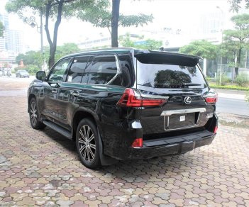 Lexus LX 570 2018 - Cần bán xe Lexus LX 570 đời 2018 mới 100%, màu đen, nhập khẩu nguyên chiếc