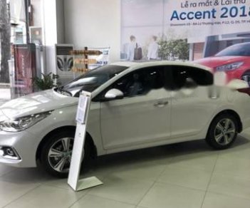 Hyundai Accent  MT  2018 - Cần bán Hyundai Accent MT 2018, màu trắng 