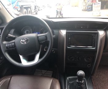 Toyota Fortuner  2.4  2017 - Bán ô tô Toyota Fortuner đời 2017, màu đen, nhập khẩu nguyên chiếc, máy dầu 2.4L