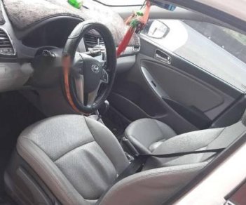 Hyundai Accent 2012 - Bán Hyundai Accent đời 2012, màu trắng 