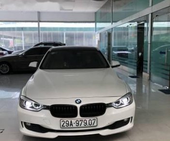 BMW 3 Series 320i 2013 - Cần bán lại xe BMW 320i sản xuất năm 2013, màu trắng, nhập khẩu nguyên chiếc, 888tr