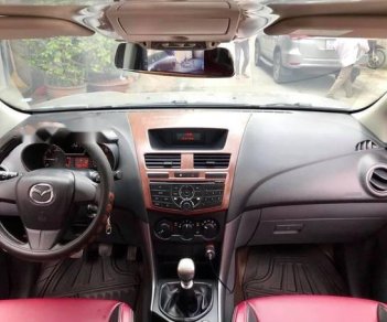Mazda BT 50  2.2L MT 4X4 2017 - Bán Mazda BT 50 2.2L MT 4X4 sản xuất 2017, màu bạc còn mới 