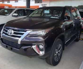 Toyota Fortuner   2.8V (4×4) AT 2018 - Bán xe Toyota Fortuner 2.8V (4×4) AT sản xuất năm 2018, màu nâu, nhập khẩu nguyên chiếc