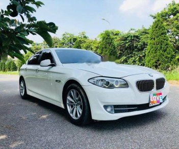 BMW 5 Series  520i 2013 - Bán BMW 520i đời 2013, màu trắng