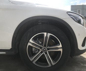 Mercedes-Benz GLC-Class GLC200 2018 - Bán Mercedes-Benz GLC200 2018 màu trắng, chính hãng, ưu đãi tốt nhất