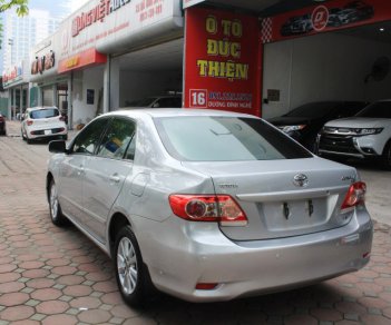 Toyota Corolla  XLi 1.6 2010 - Bán xe Toyota Corolla XLi 1.6 2011, màu bạc