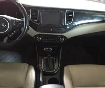 Kia Rondo 2.0AT GATH 2016 - Bán Kia Rondo 2.0AT GATH năm 2016, màu trắng, giá chỉ 638 triệu