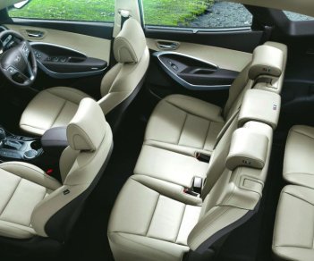 Hyundai Santa Fe CRDi - 4WD 2018 - Bán Santa Fe full dầu, giá tốt nhất HCM, có xe giao ngay, nhiều quà tặng hấp dẫn