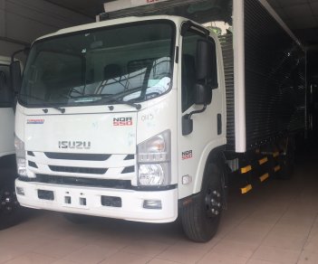 Xe tải 5 tấn - dưới 10 tấn 2018 - Bán xe tải Isuzu 5 tấn thùng dài, trả trước 90tr nhận xe ngay, xe đời 2018 giá cực mềm