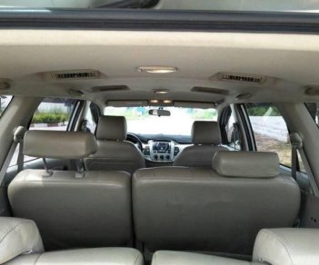 Toyota Innova 2013 - Bán Toyota Innova đời 2013, màu bạc, giá tốt