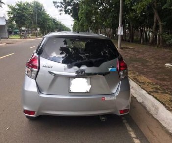 Toyota Yaris   2014 - Cần bán gấp Toyota Yaris sản xuất năm 2014, màu bạc, 540 triệu