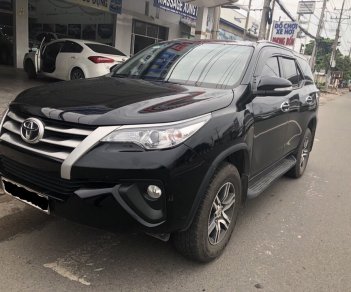 Toyota Fortuner  2.4  2017 - Bán ô tô Toyota Fortuner đời 2017, màu đen, nhập khẩu nguyên chiếc, máy dầu 2.4L